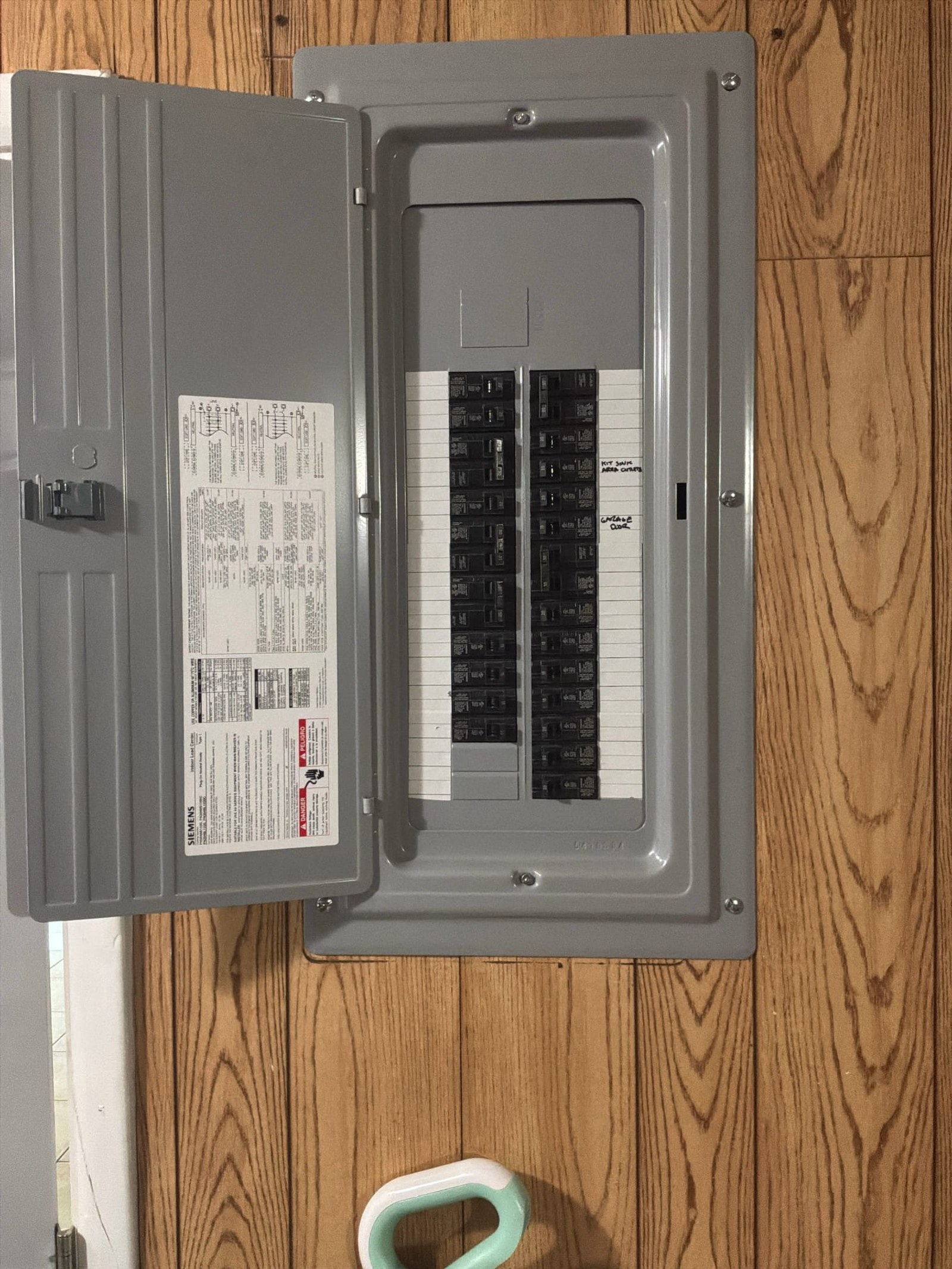 Altamonte Springs - Electric Fixture Service/Repair - finding 2 - Orlando Electrician | Thomas Edison Electric Labeled main service panel in Altamonte Springs, FL with a two-pole disconnect feeding the dedicated circuits Orlando homes need